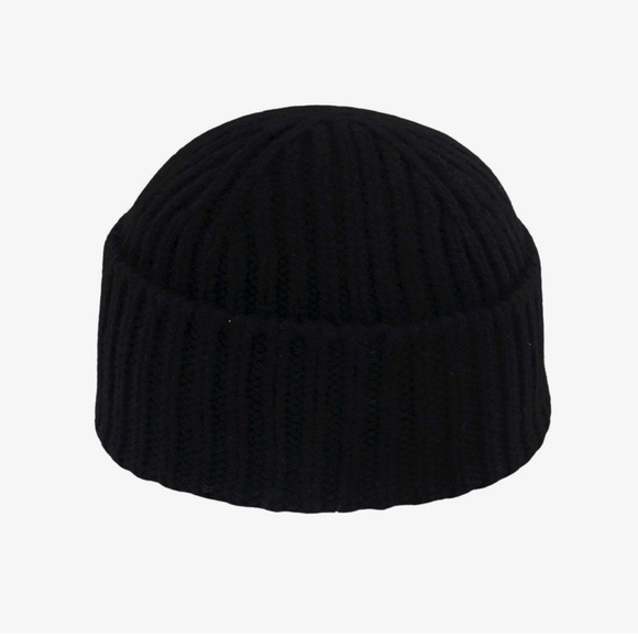 Gucci Black Ribbed Beanie - Picture 3 of 4